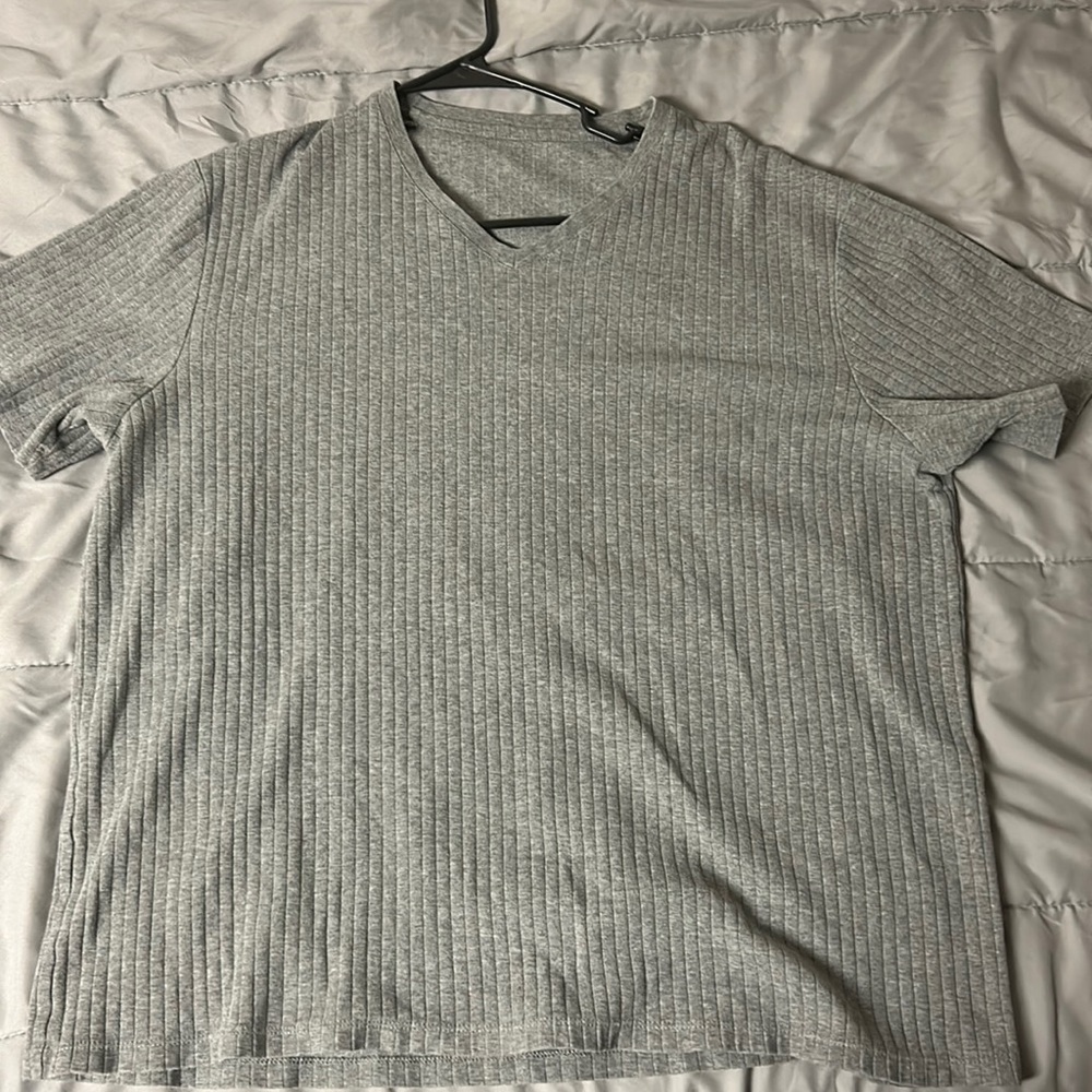 Gray Large tee shirt